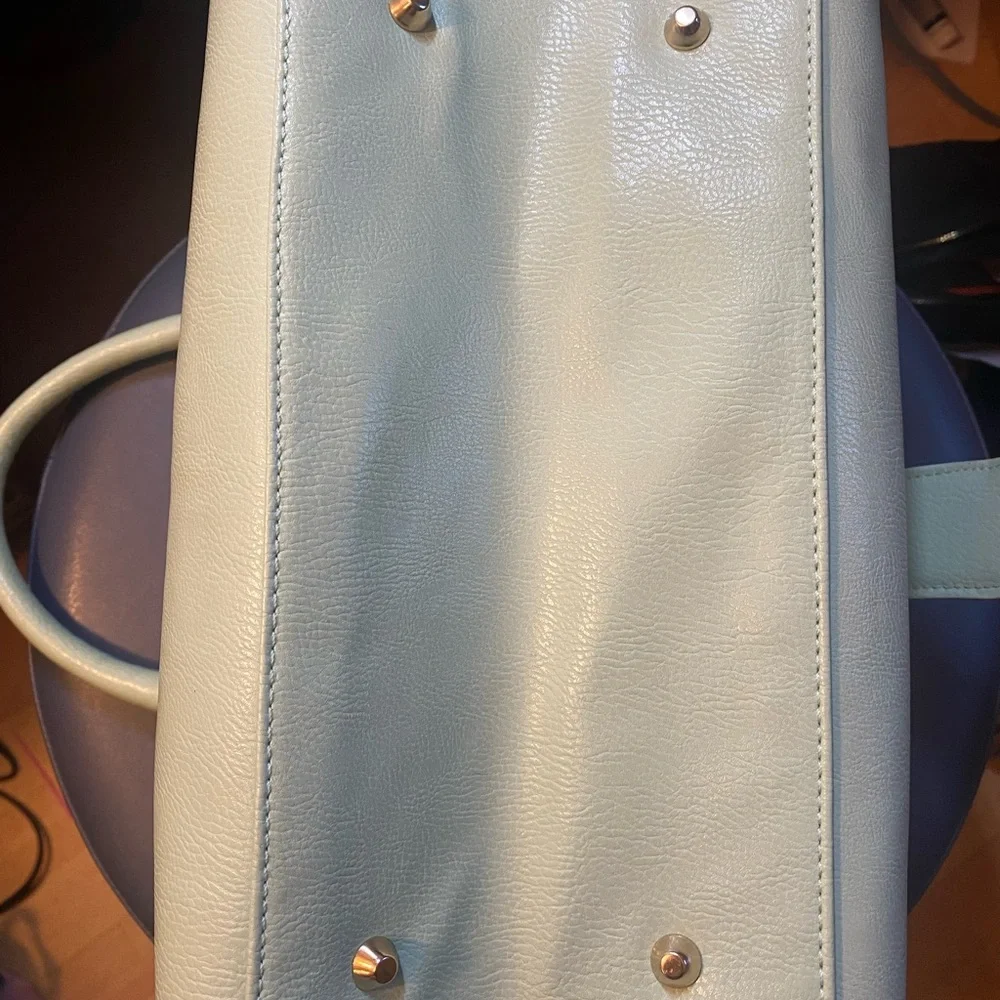 Charming Charlie Handbag Mint Green - Picture 3 of 9